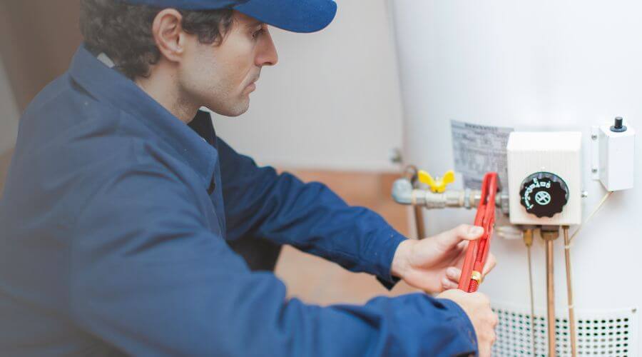 Local expert plumbing services in Kingsford, MI